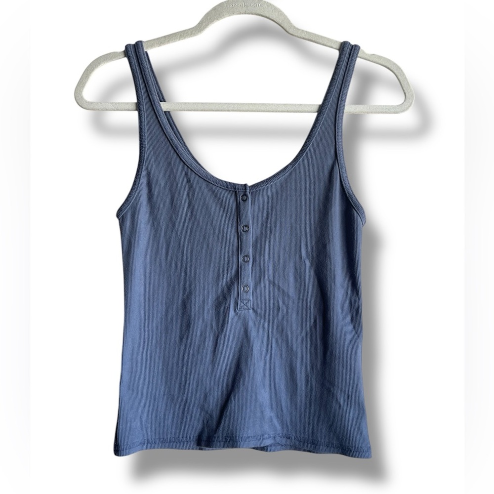 Abercrombie tank 🌸